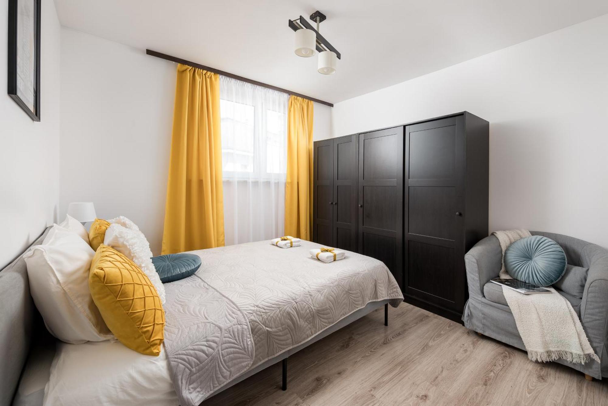 Appartement Riverside Retreat By Vistula 2br & Separate Living & Balcony In The Center
